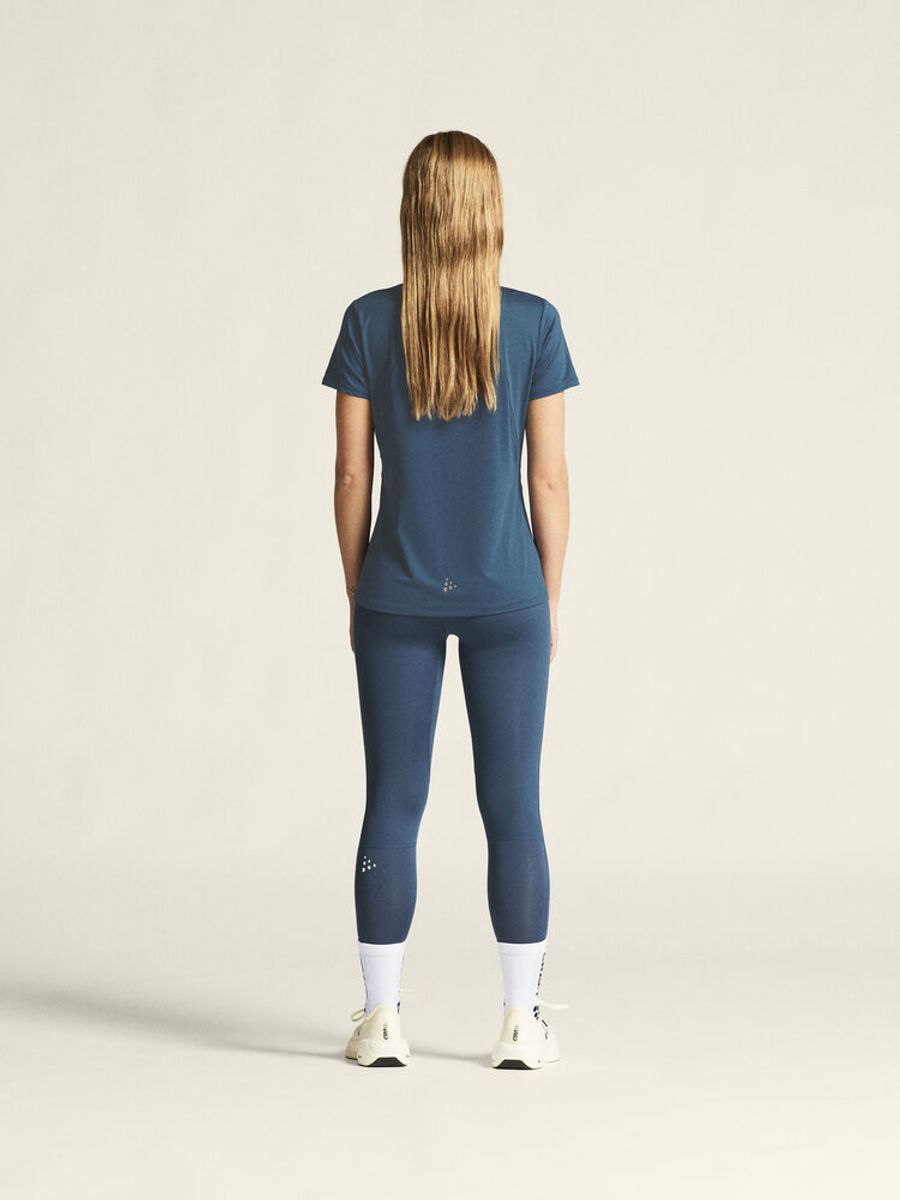 Adv Essence Ss Tee 2 W
