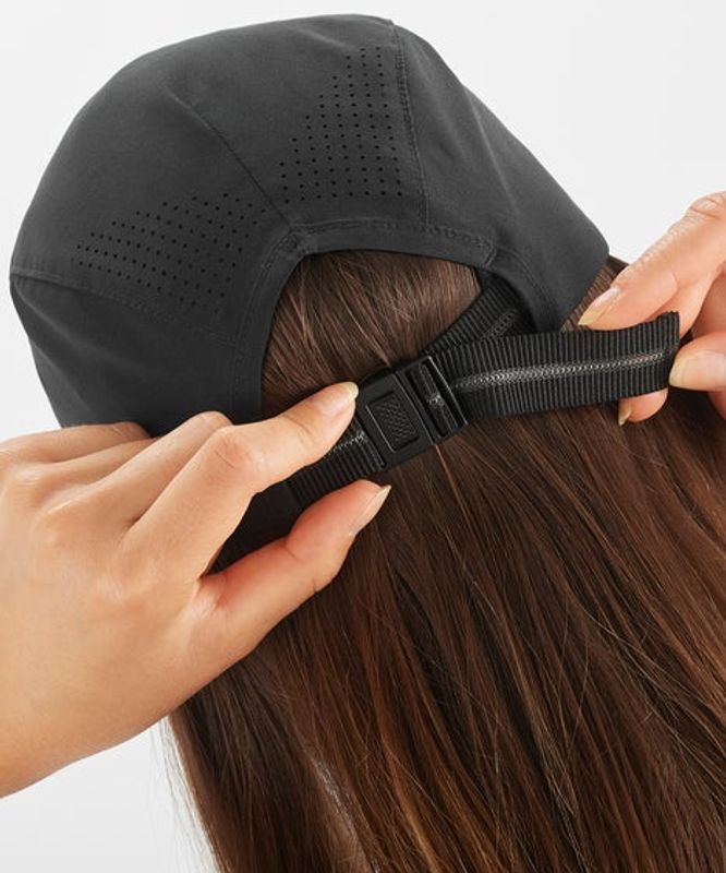 CROSS CAP