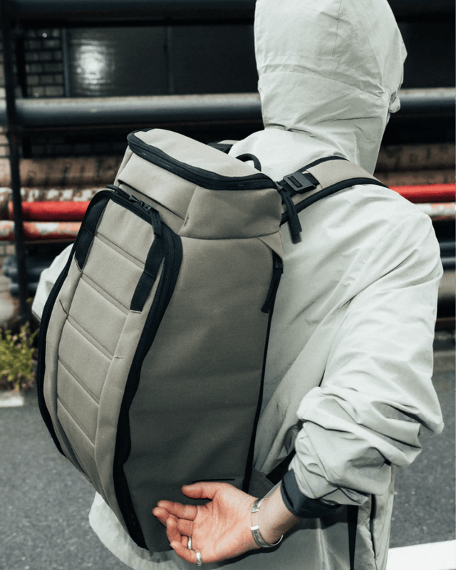 Hugger Backpack 25L