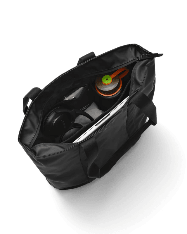 Essential Tote 20L